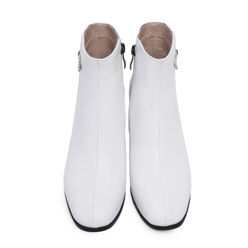 Emei Ankle Boots