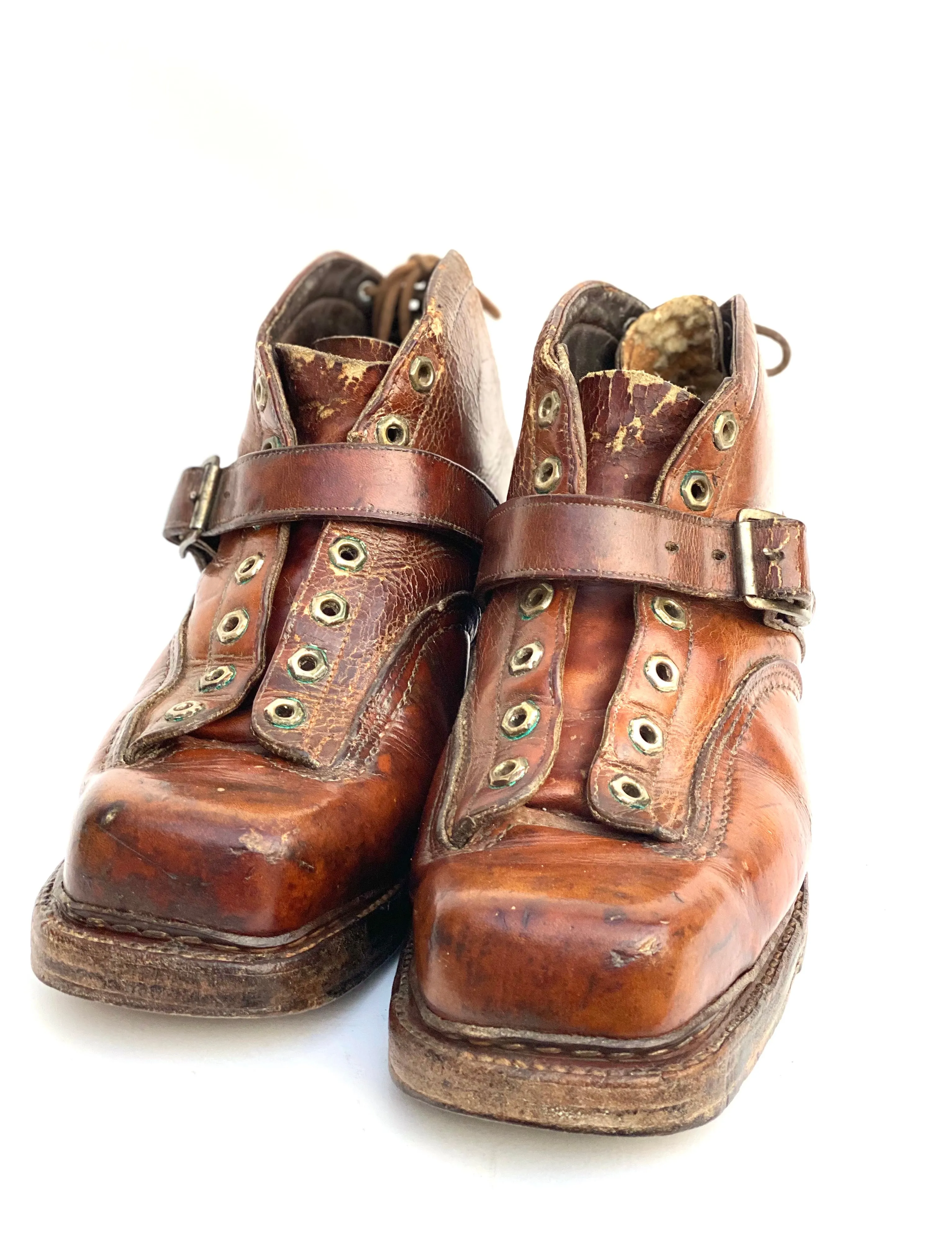 Vintage Square Toe Leather Ski Boots